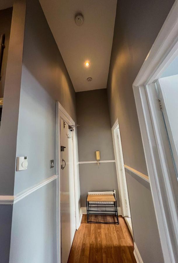 ロンドンCentral, Cozy Victorian Flat Next To Harrodsアパートメント エクステリア 写真